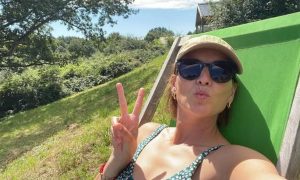 vivienne-van-den-assem-in-tuin
