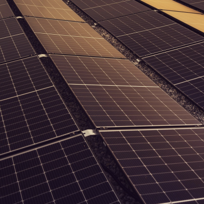 Dynamisch energiecontract – kansen en valkuilen voor huishoudens met zonnepanelen