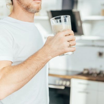 Waarom whey-eiwit kan helpen bij afvallen